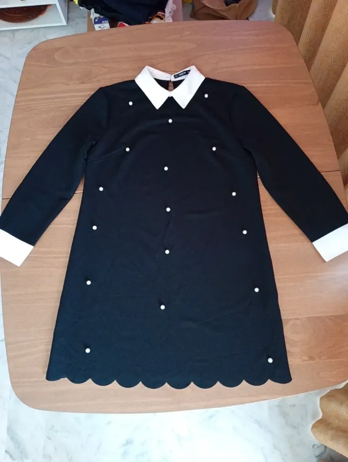 Robe avec col/ taille M - photo numéro 2