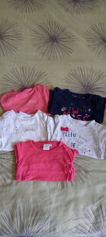 Lot 5 T-shirts manches longues taille 12 mois