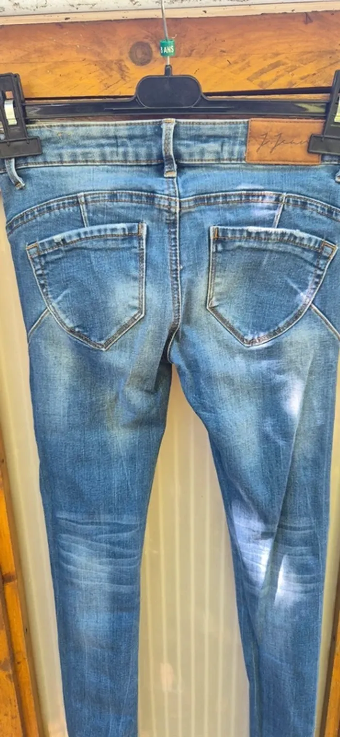 Jeans - photo numéro 2