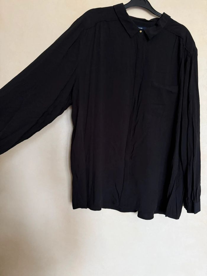 Chemise noire - photo numéro 2