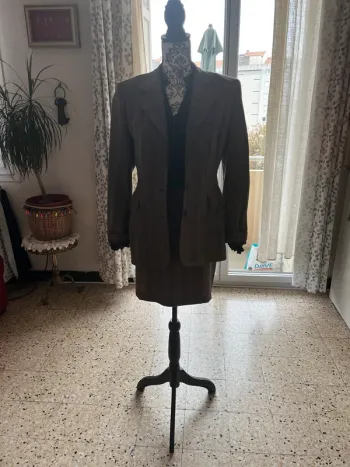 Tailleur jupe portefeuille Lola