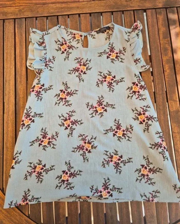 Top fleuri Shein Bleu clair T.40 - photo numéro 3