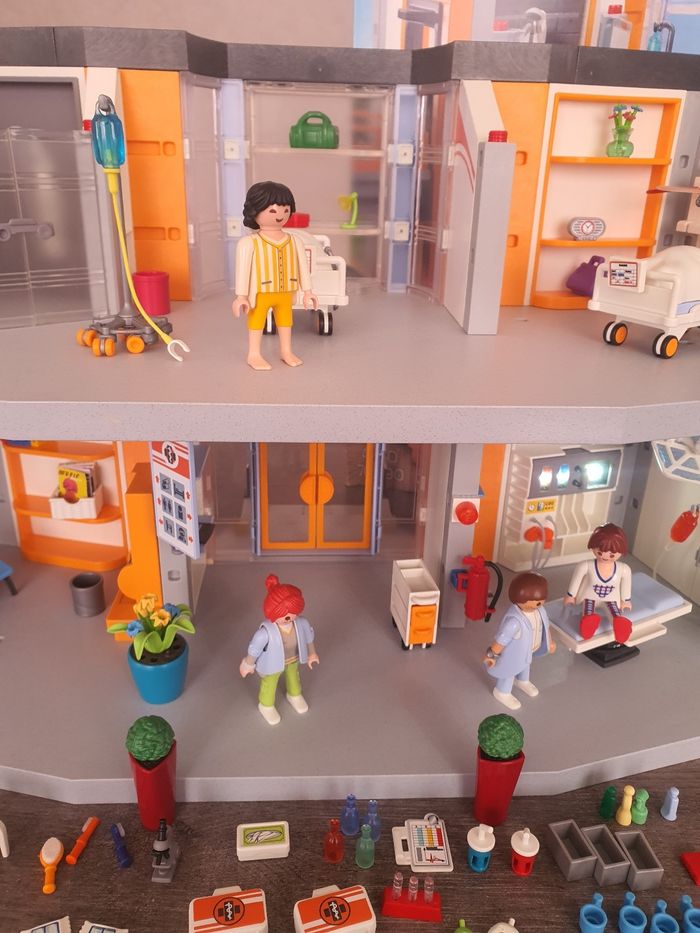 Hopital playmobil 70190 - photo numéro 3