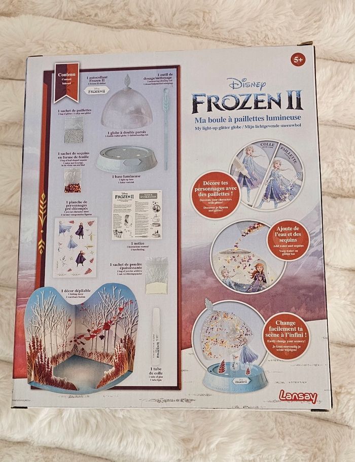 Ma boule à paillettes lumineuse ma Reine Des Neiges 2 Disney - photo numéro 5