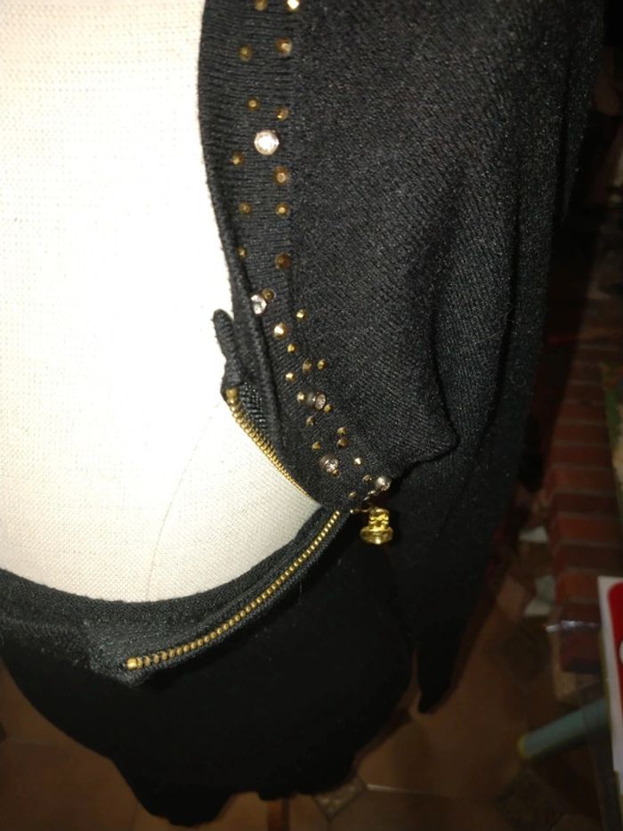 Robe noire - photo numéro 2