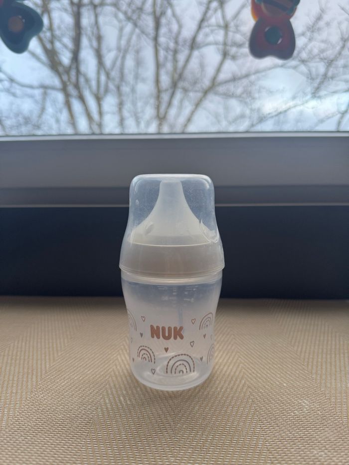 Biberon NUK anti-colique 150 ml taille 0+ - photo numéro 2