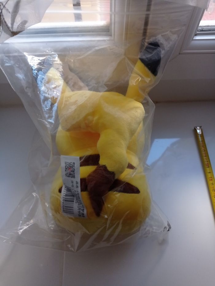 Peluche pokémon Pikachu - photo numéro 5
