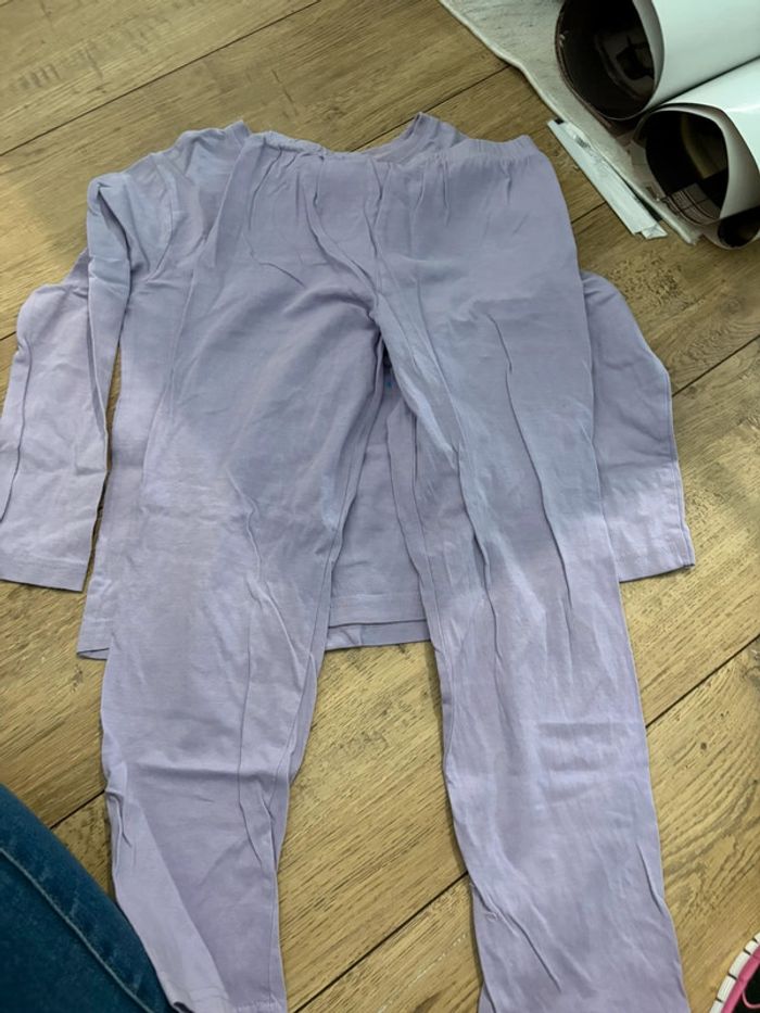 Pyjama fin 7-8 ans - photo numéro 2