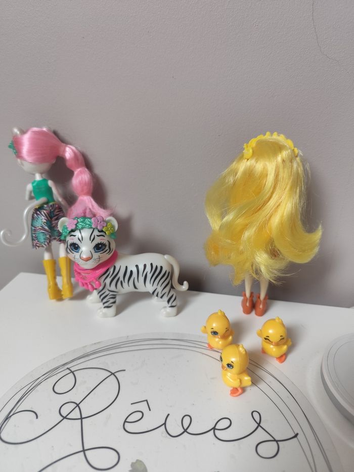 2 figurines Enchantimals - photo numéro 4