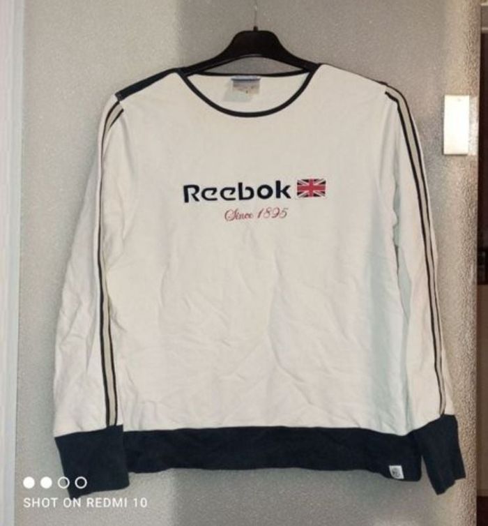 Pull reebok