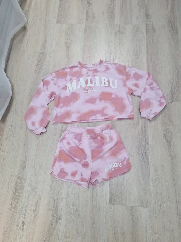Ensemble fille 13/14ans