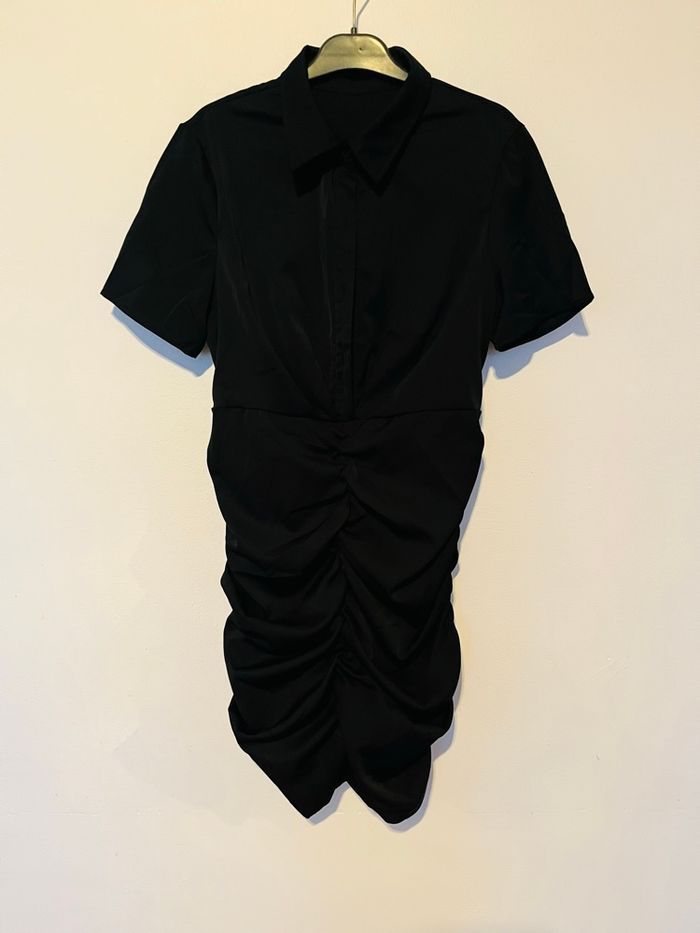 Robe noire moulante Taille M- 38 - photo numéro 1
