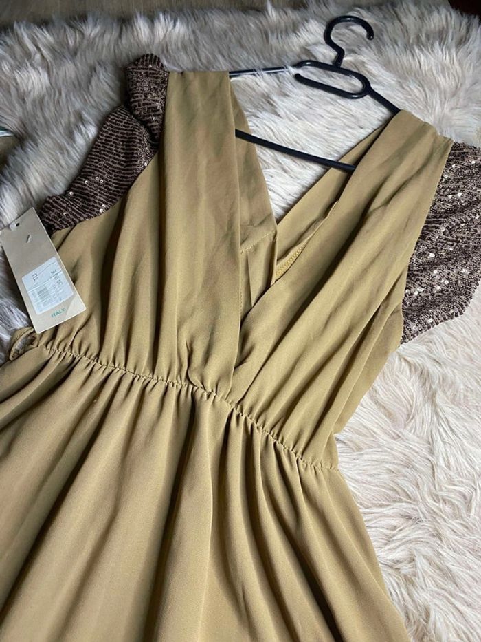 Robe cocktail marron clair / beige Sequin sur les manches Taille S / 36 Neuf avec étiquette