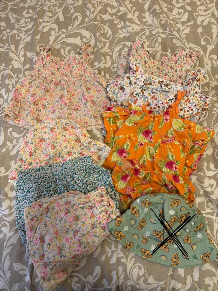 Lot de vêtements en 18 mois - photo numéro 2