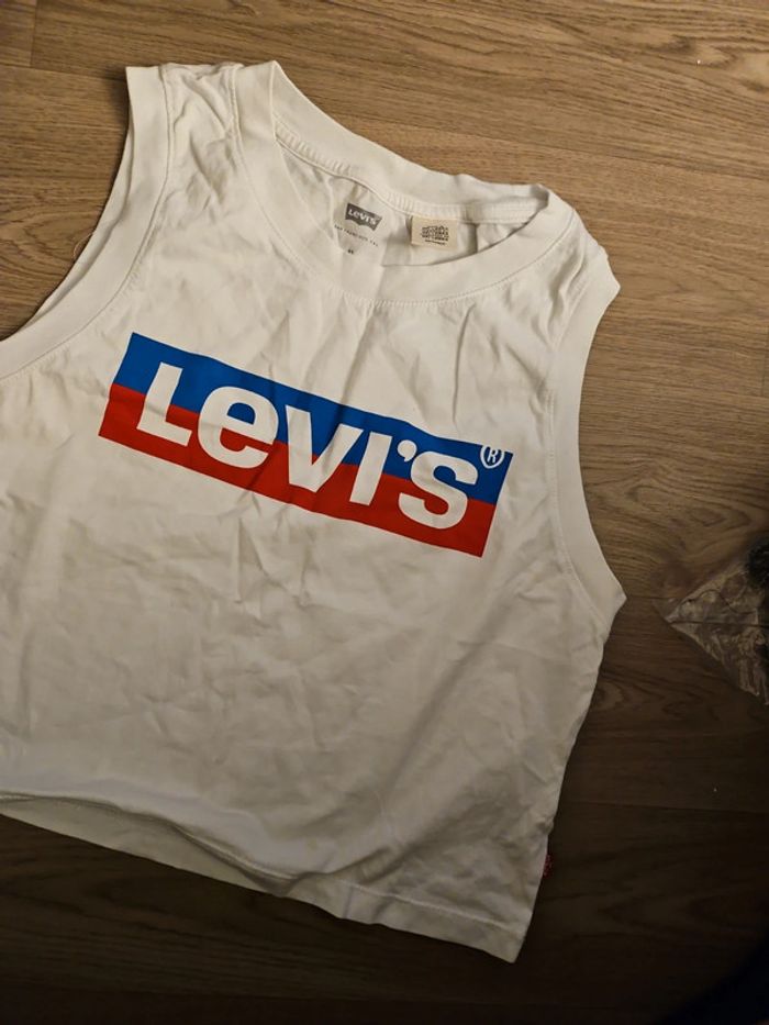 Haut levis - photo numéro 2