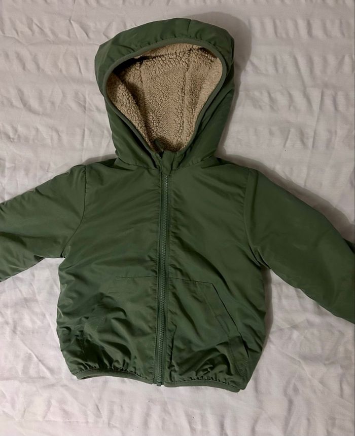 Manteau à capuche réversible tape à l’œil , taille 24 mois - photo numéro 2