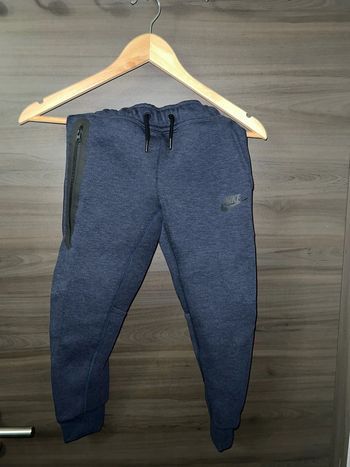Jogging Nike Tech enfant taille XS 122 128 cm unisex
