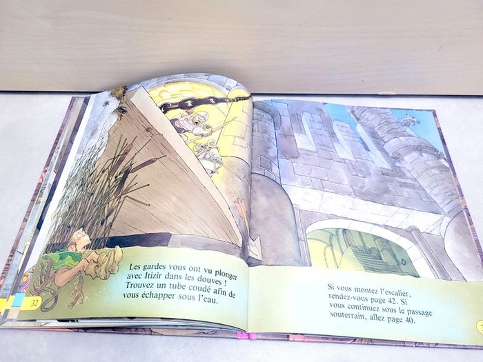 📚 Livre jeux : Grund Le château aux 100 oubliettes - photo numéro 4