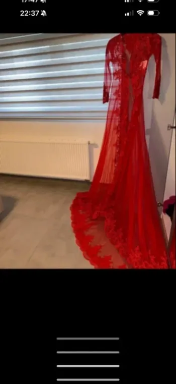 Caftan longue rouge taille xs neuf