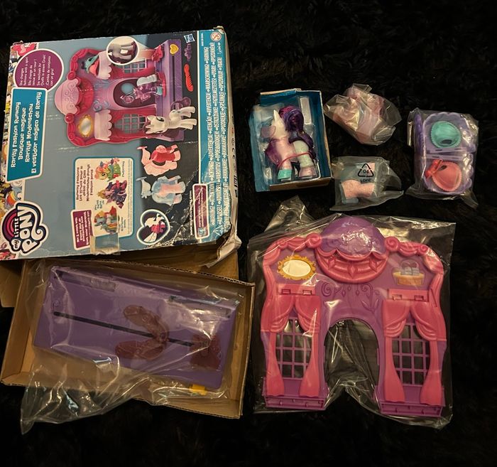 Boutique Magique My Little Pony - photo numéro 2