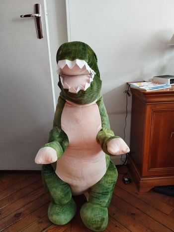 Grande peluche dinosaure neuf