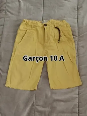 Pantacourt short Zara jaune moutarde garçon 10 ans