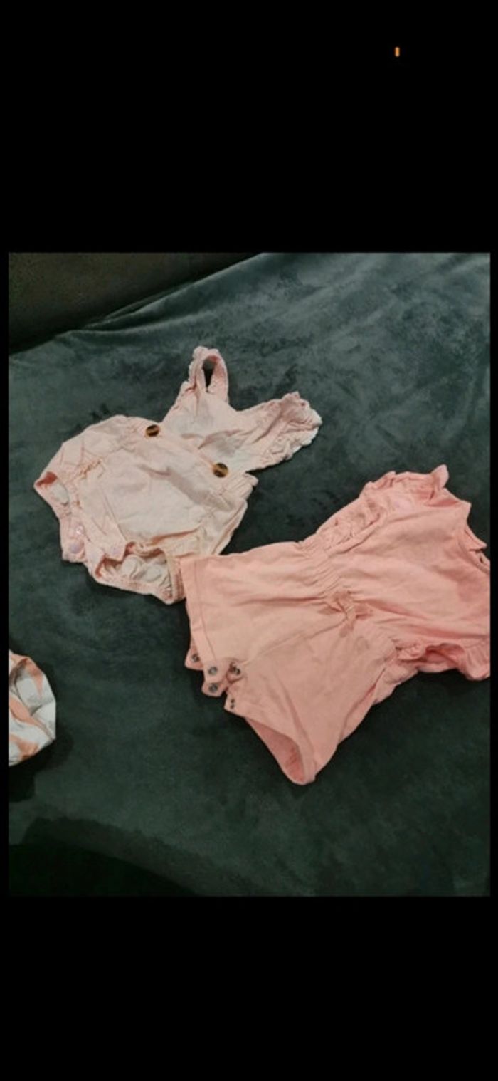 Lot de Combinaison été 9 mois