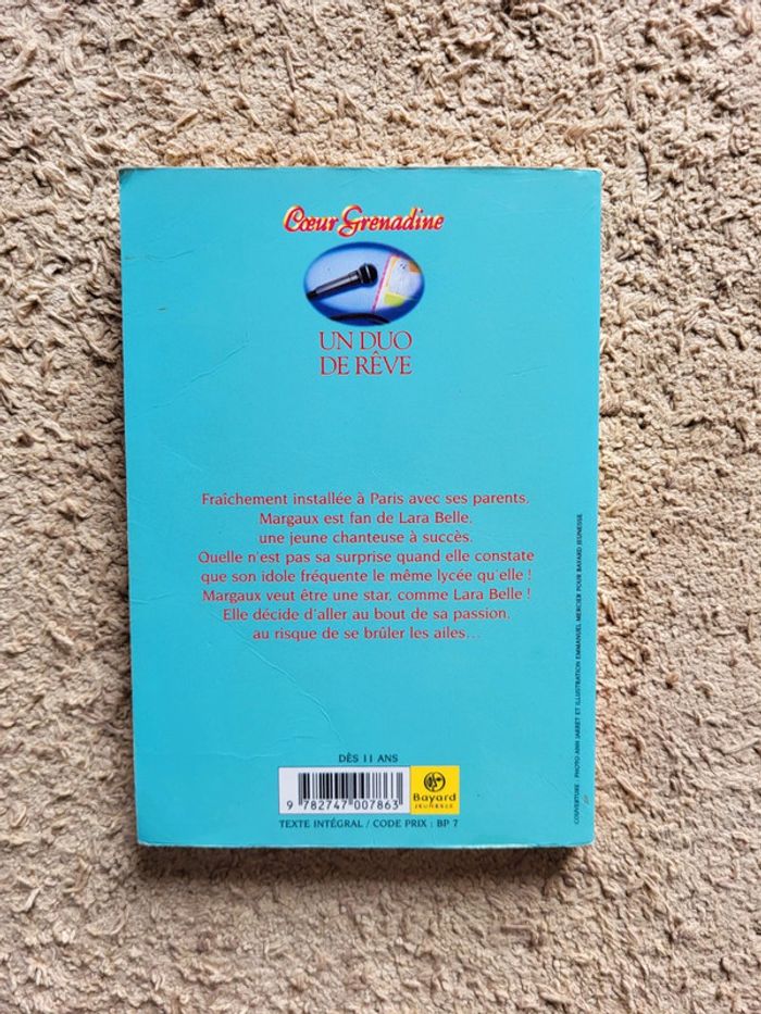 Roman jeunesse Un duo de rêve de Laure Constance- Cœur grenadine numéro 361 - photo numéro 2