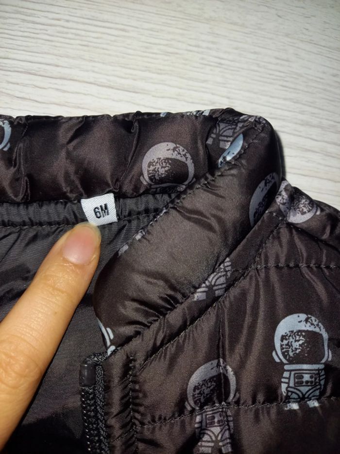 Doudoune sans manche T.6 mois - photo numéro 2