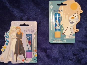Lot de 2 baumes à lèvres la reine des neiges Disney