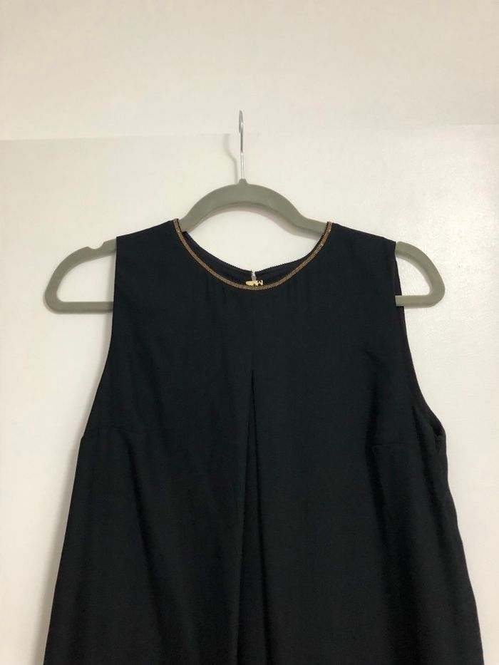 Superbe belle robe classe voile H&M noire et dorée en taille 40 - photo numéro 3