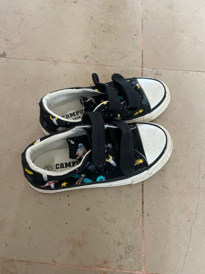 Basket toiles noires motif espace - photo numéro 3