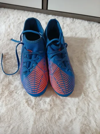 crampon foot adidas predator taille 35