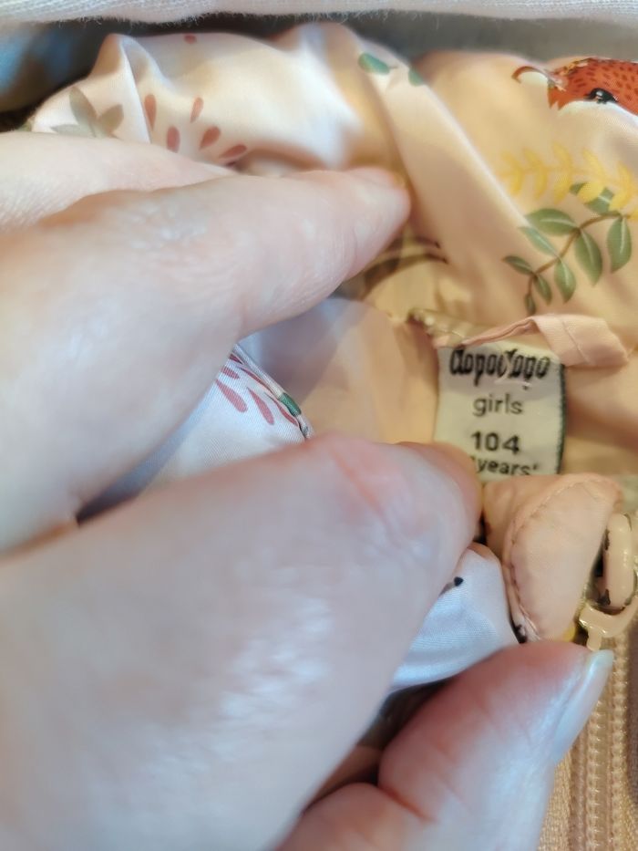 Jolie doudoune sans manche 4 ans - photo numéro 3