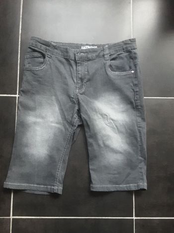 Short garçon 16 ans très bon état