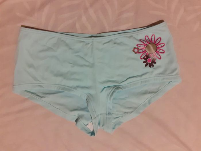 Maillot de bain bleu à fleurs - photo numéro 4