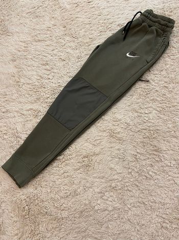 🔥 Nike Air Jogger Vert Olive – Taille S (Convient aussi pour M ajusté) | 100% Authentique | Très Bon État