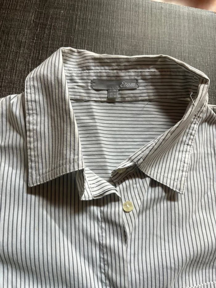 Chemise cintrée, taille 40 couleur blanc, rayures gris clair - photo numéro 2