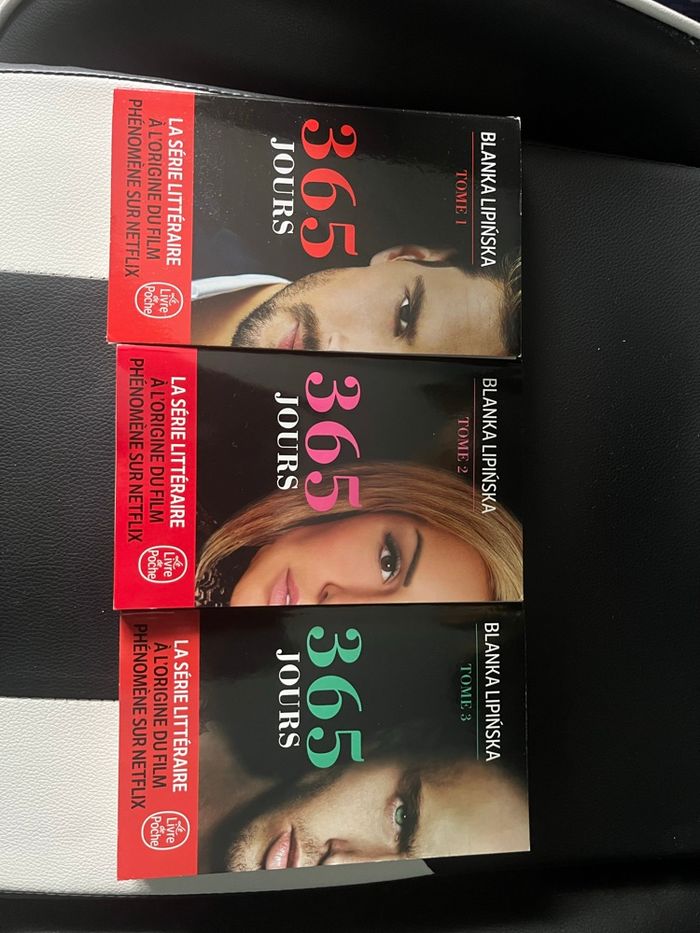 Livre 365 jours - photo numéro 2