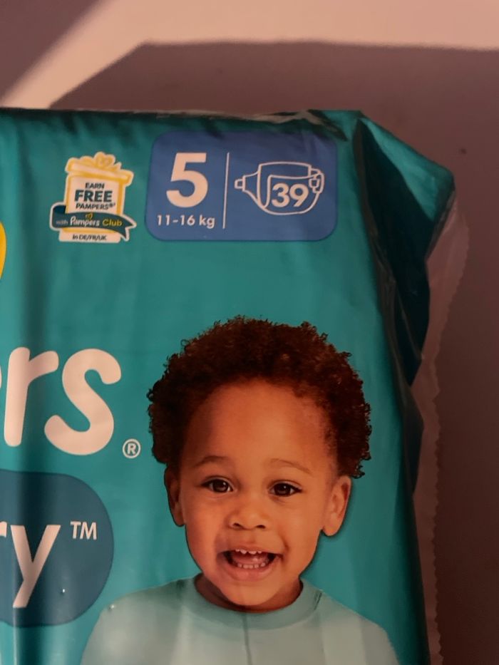 Pampers taille 5 - photo numéro 2