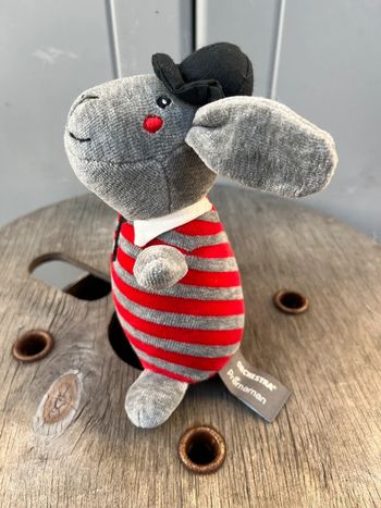 Peluche doudou âne zèbre cheval gris rayé rouge Orchestra Prémaman