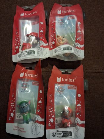 Lot tonies