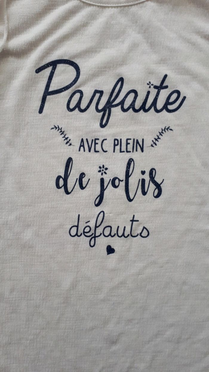 *Haut blanc 8 ans - photo numéro 2