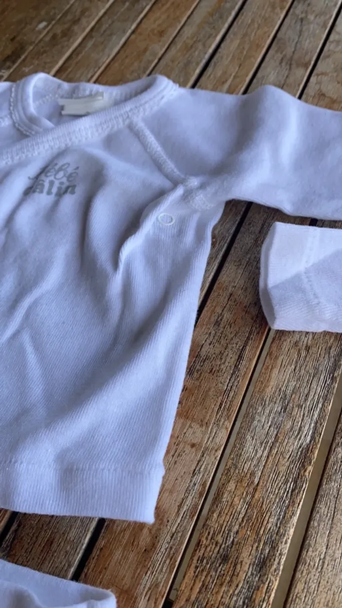Lot de 2 ensembles shorty/t-shirt - 1 mois - photo numéro 7