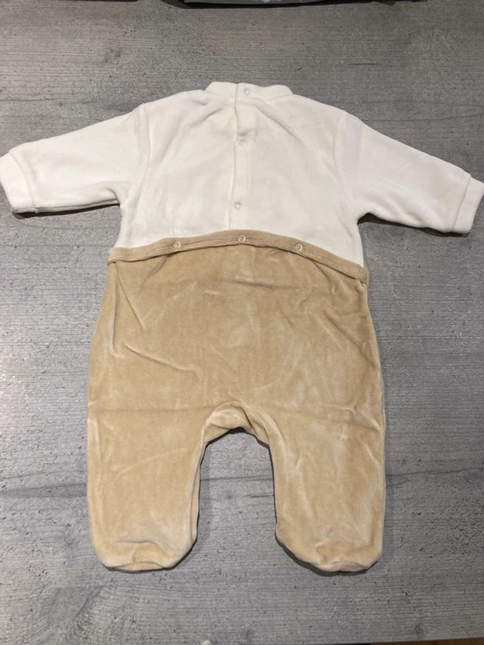 Pyjama - photo numéro 2