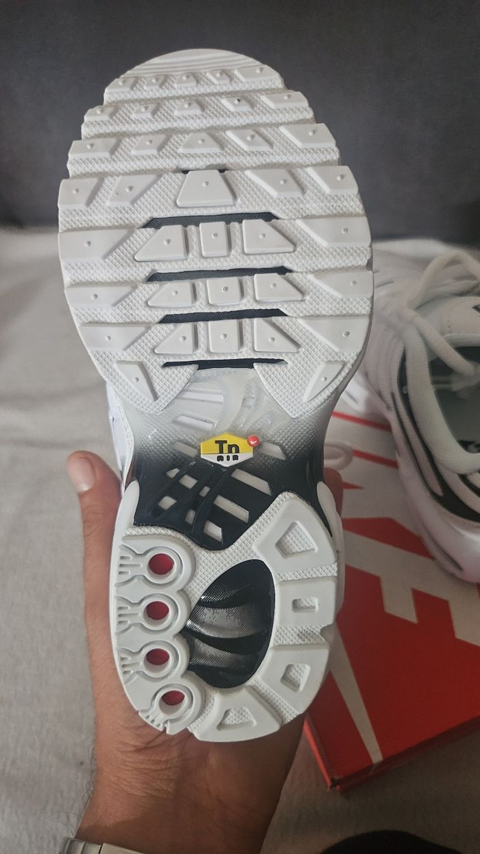 Basket nike tn neuf - photo numéro 5