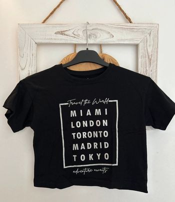 T-shirt neuf fille 8/10 ans