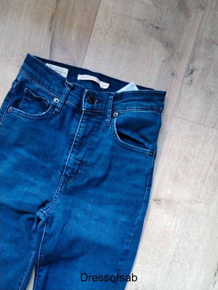 Jean Levi's bleu - photo numéro 3