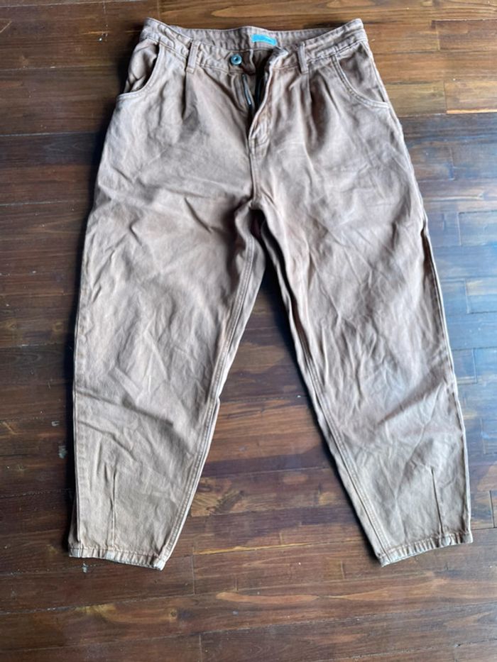 Chino large 3/4 marron beige