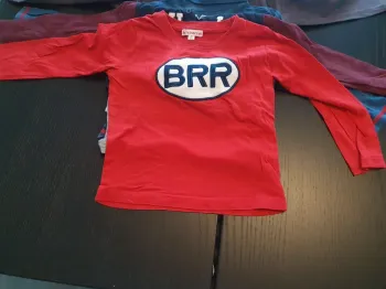 Pull taille 24 mois